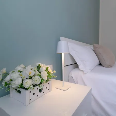 Mamma Ciccia - Cozy One Bedroom Apt In The City
