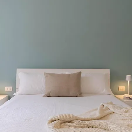 Mamma Ciccia - Cozy One Bedroom Apt In The City